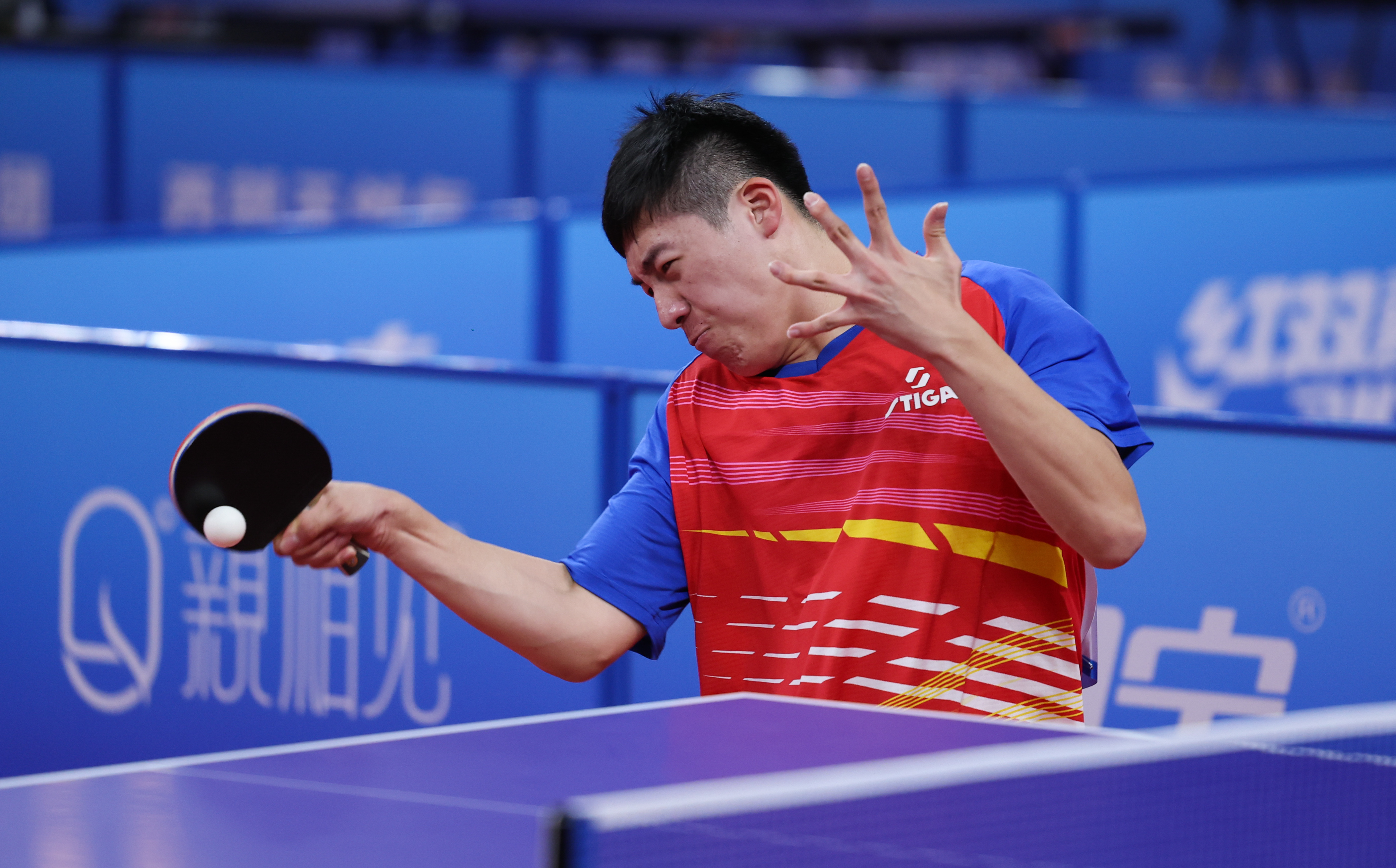 关于乒乓球团体赛，中国选手横扫的信息